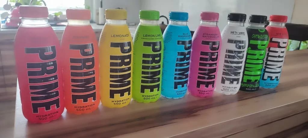 Napoje Prime – Co warto wiedzieć o ich składzie i dostępności?