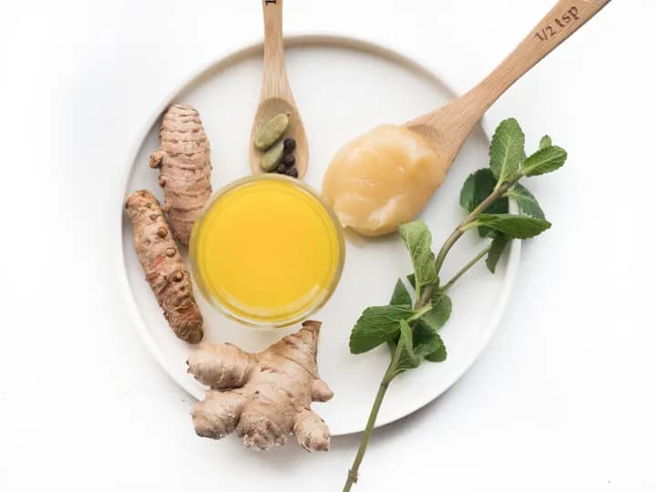 Prosty przepis na napój z kurkumy, który poprawi twoje zdrowie